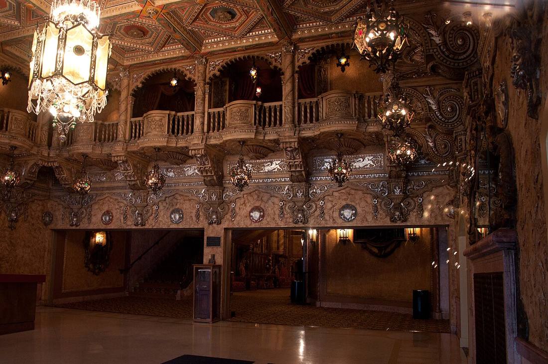 Coronado Performing Arts Center in Rockford, Illinois